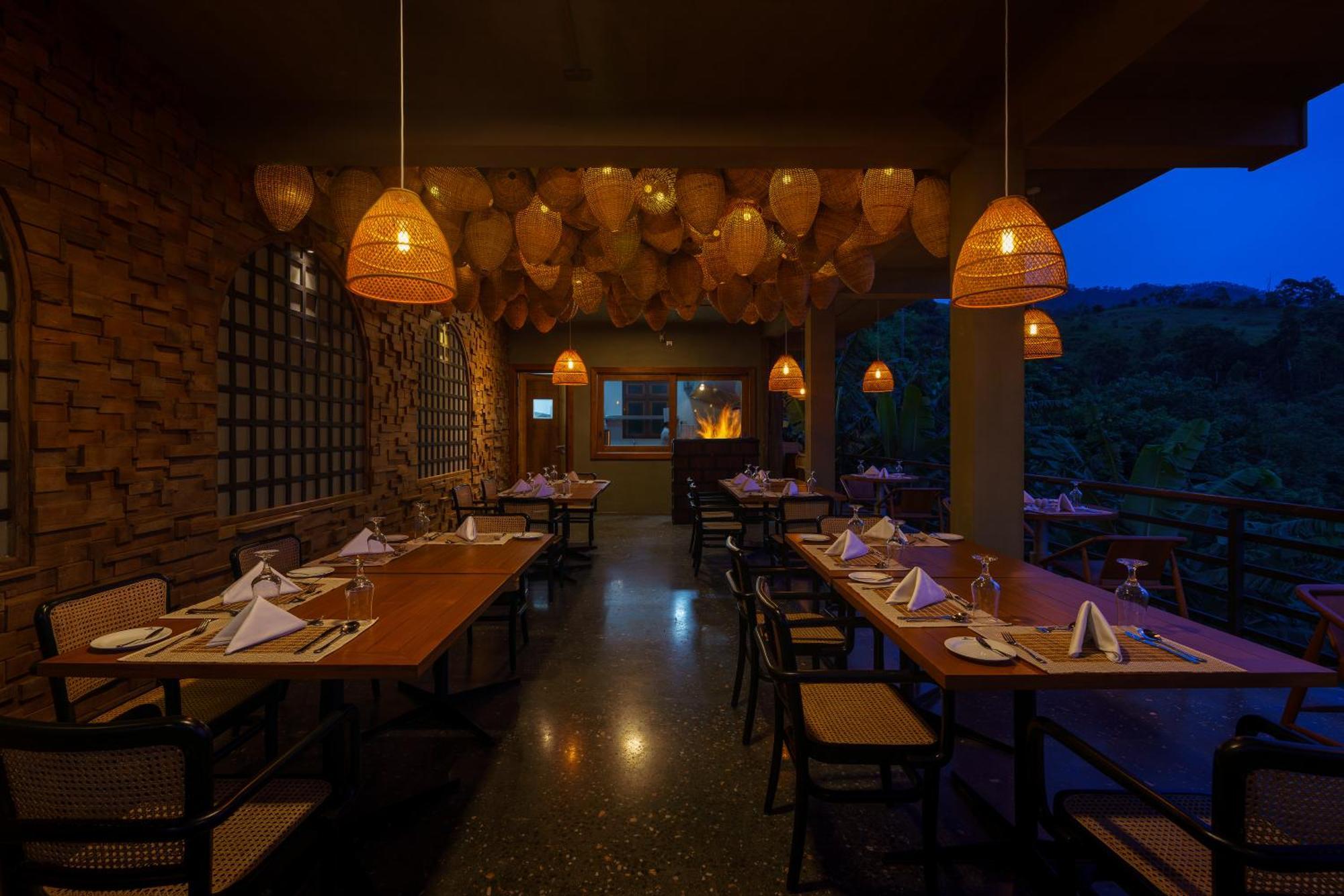 Majentra Ella Hotel Exterior photo